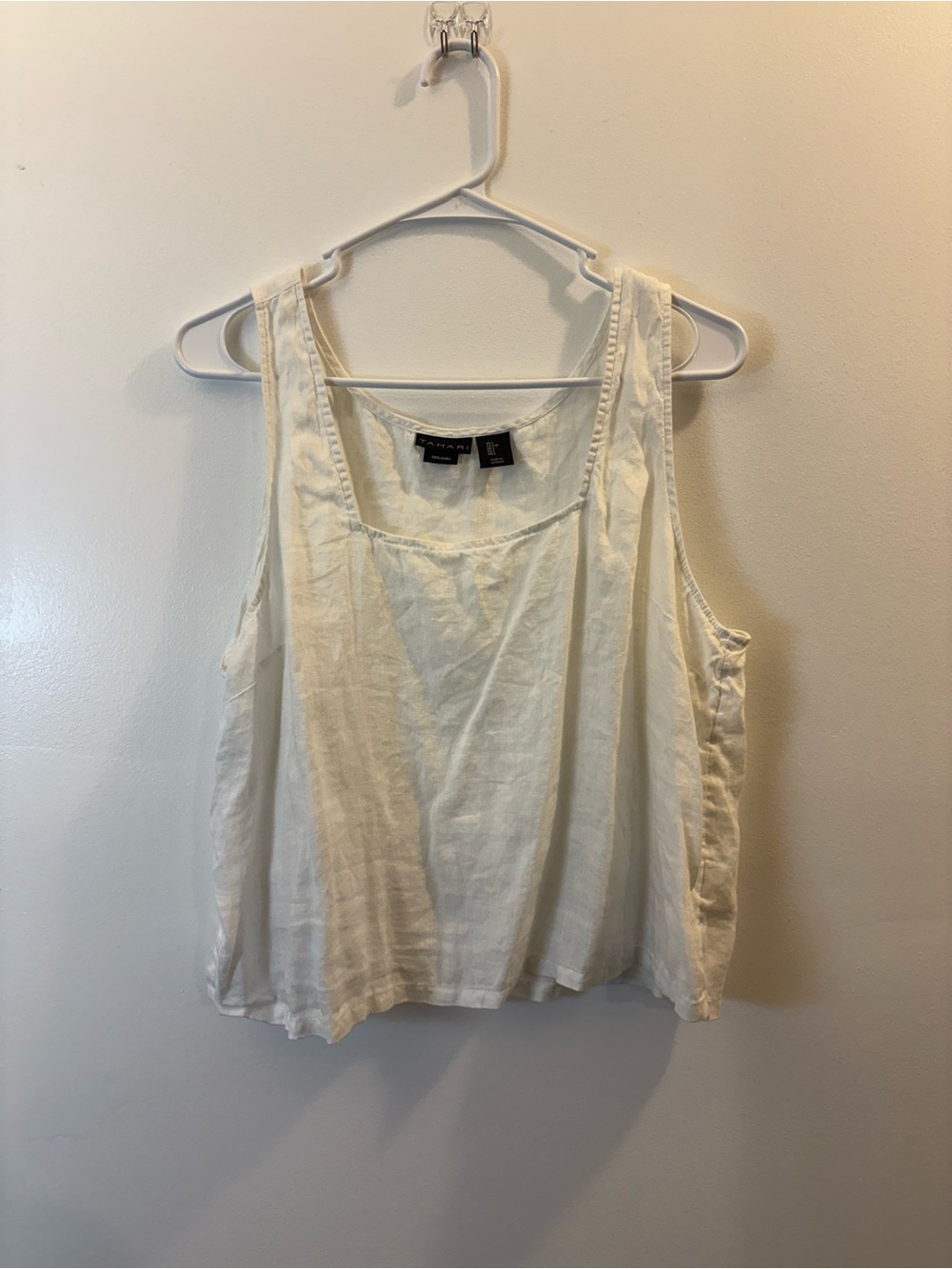 Tahari Linen Square Neck shell